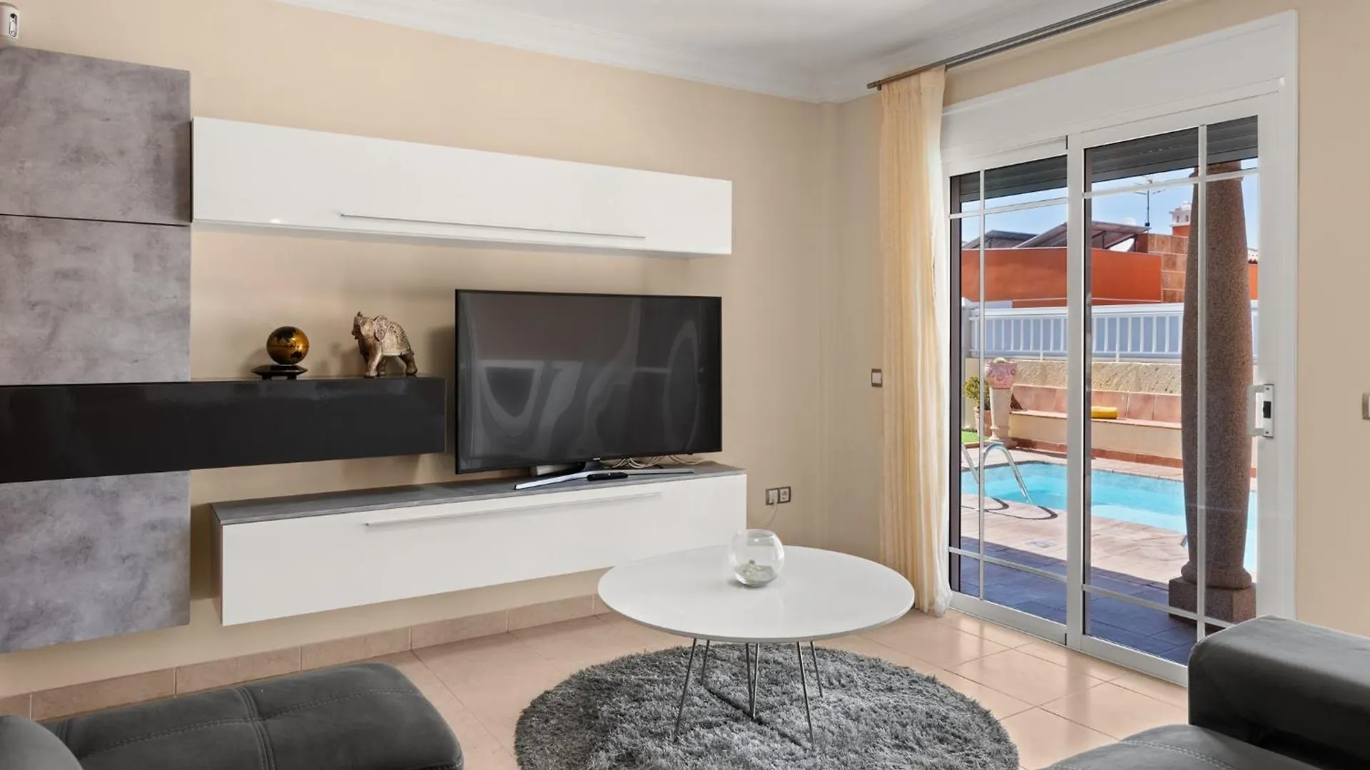 Obsidian Coralino Villa Los Cristianos  Vakantiehuis